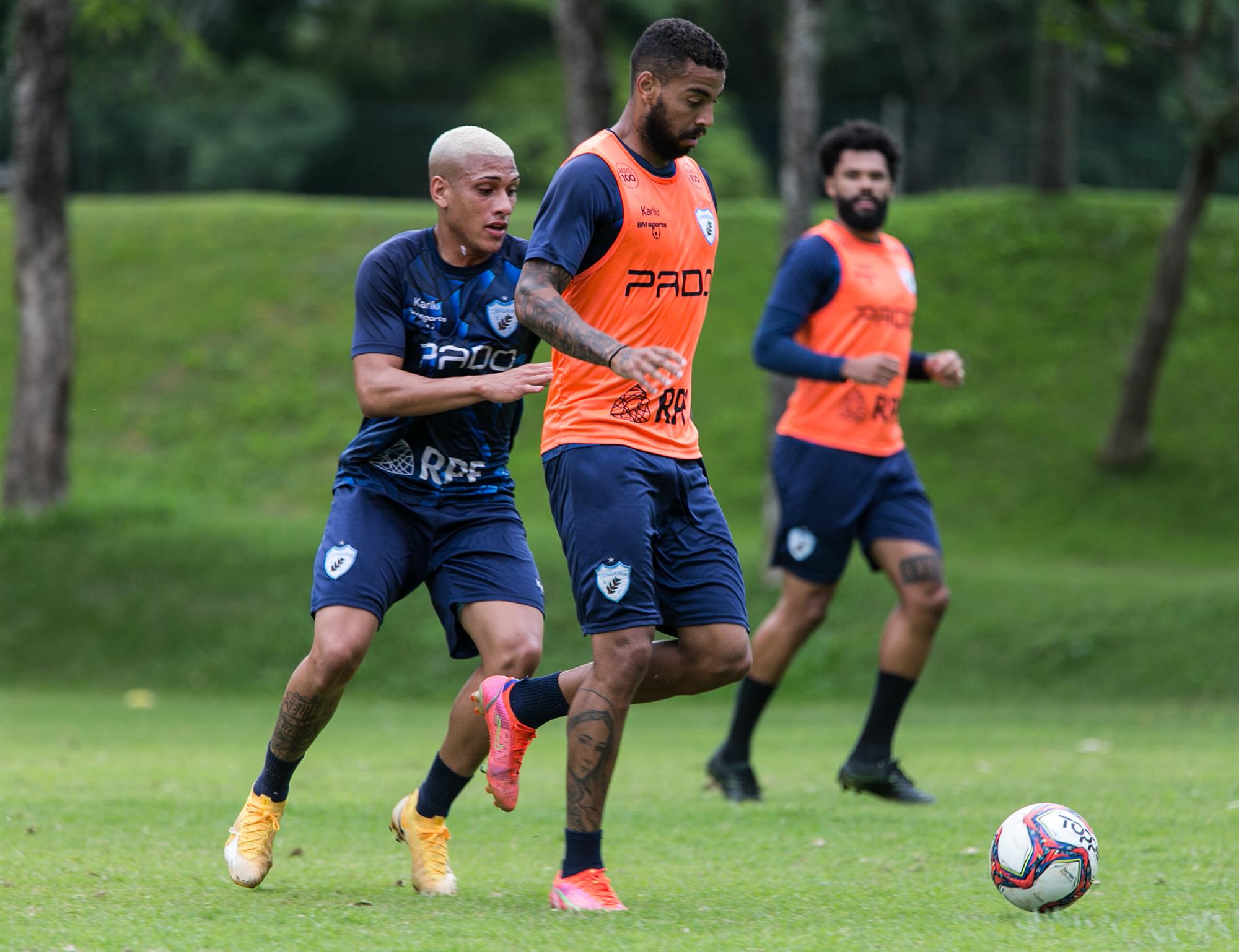 Equipe principal do Londrina terá cinco sessões de treinos para o duelo contra o Confiança